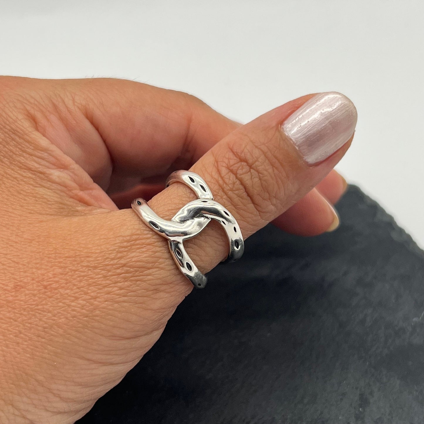 Thumb Knot Ring for Women